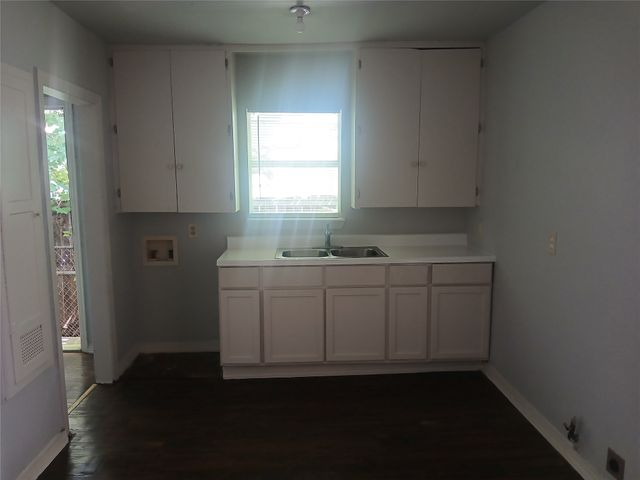 2311 Idaho Avenue 2309, Dallas, TX 75216