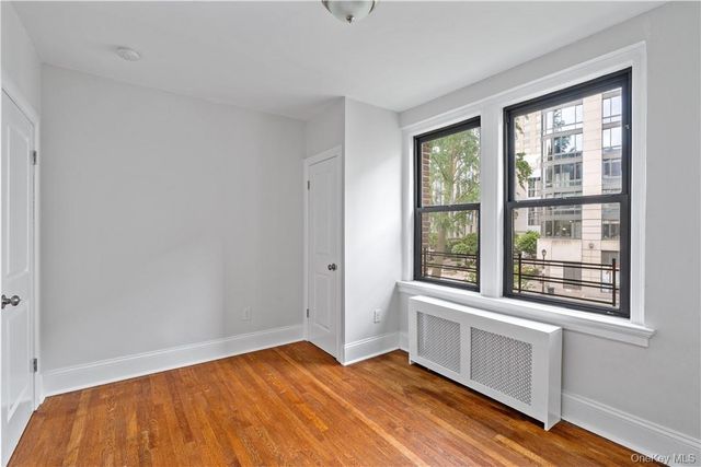 250 Martine Avenue 2F, White Plains, NY 10601