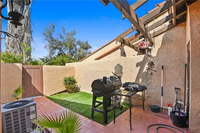 1942 Hawaii, West Covina, CA 91792