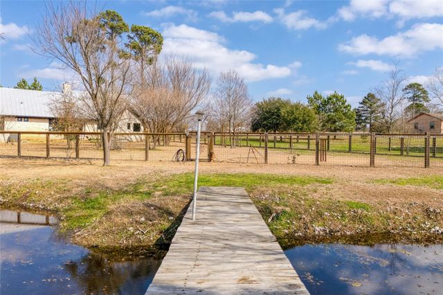 128 Bridle CT, Bastrop, TX 78602