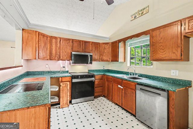 24 Amberidge Drive NW, Cartersville, GA 30121