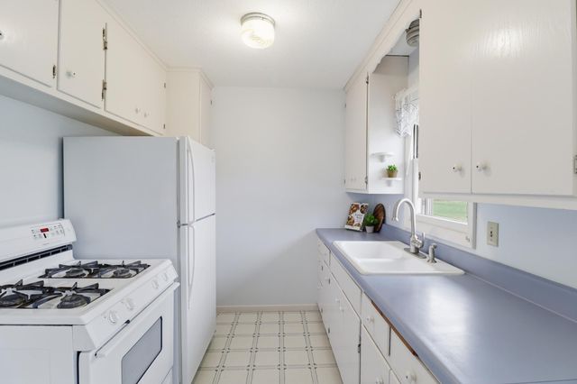 14660 Danbury Avenue W, Rosemount, MN 55068