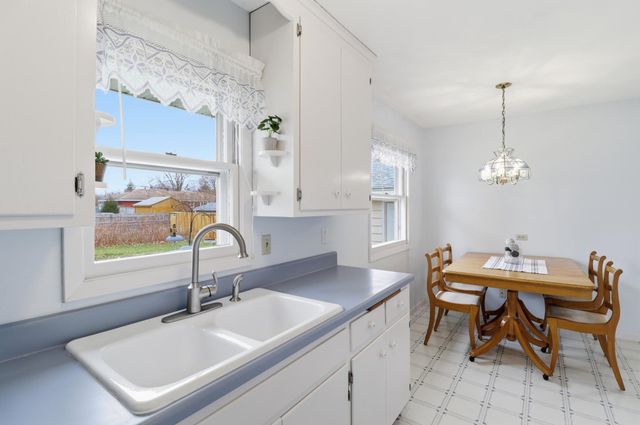 14660 Danbury Avenue W, Rosemount, MN 55068