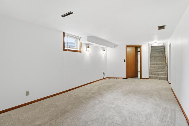 14660 Danbury Avenue W, Rosemount, MN 55068