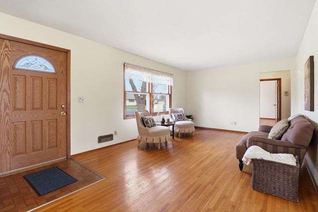 14660 Danbury Avenue W, Rosemount, MN 55068