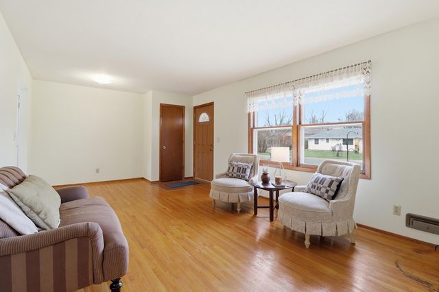 14660 Danbury Avenue W, Rosemount, MN 55068