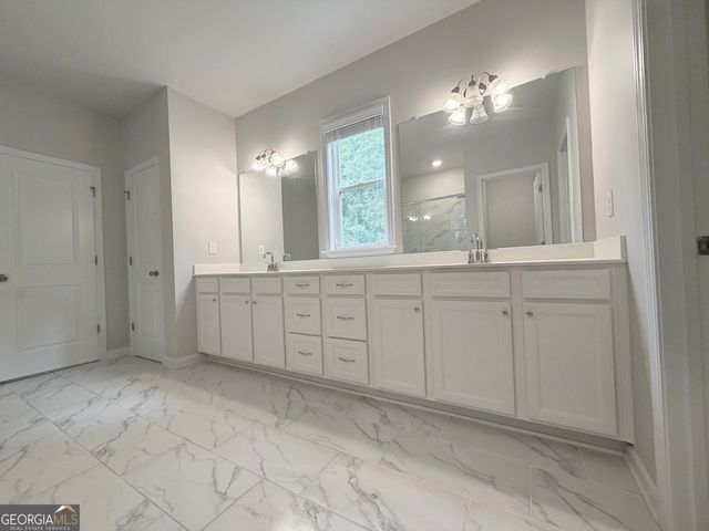 365 Chestnut Chase, Hoschton, GA 30548