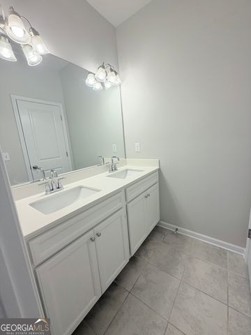 365 Chestnut Chase, Hoschton, GA 30548
