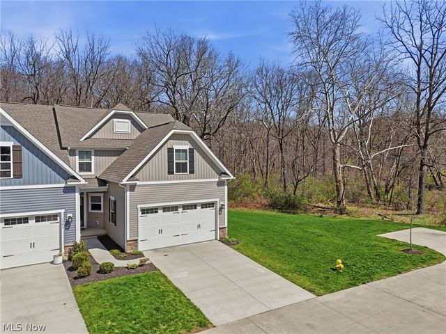 1581 Mud Brook Court, Akron, OH 44313