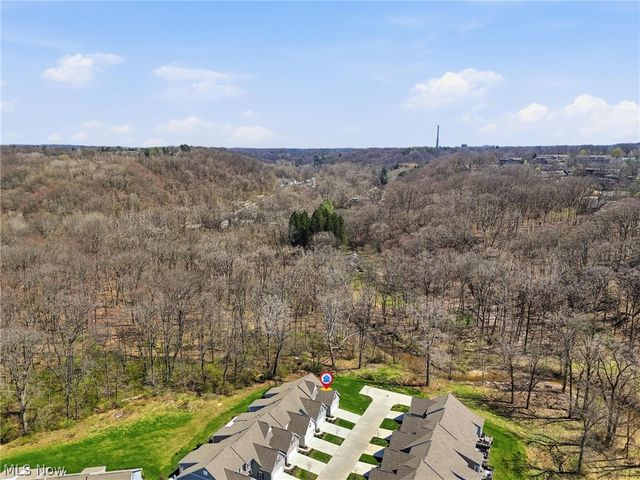 1581 Mud Brook Court, Akron, OH 44313