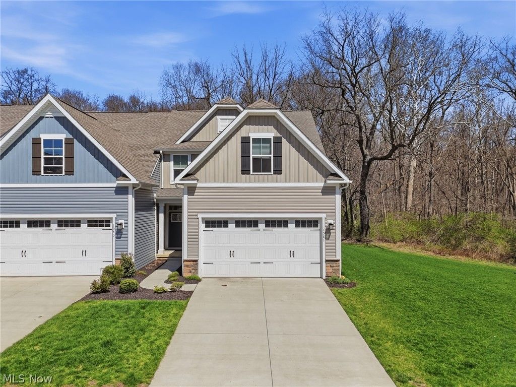 1581 Mud Brook Court, Akron, OH 44313