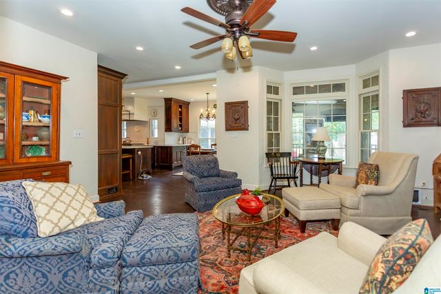 6035 BLUE BIRD LANE, Leeds, AL 35094