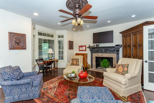 6035 BLUE BIRD LANE, Leeds, AL 35094