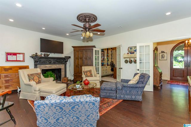 6035 BLUE BIRD LANE, Leeds, AL 35094