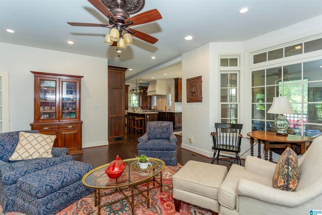 6035 BLUE BIRD LANE, Leeds, AL 35094