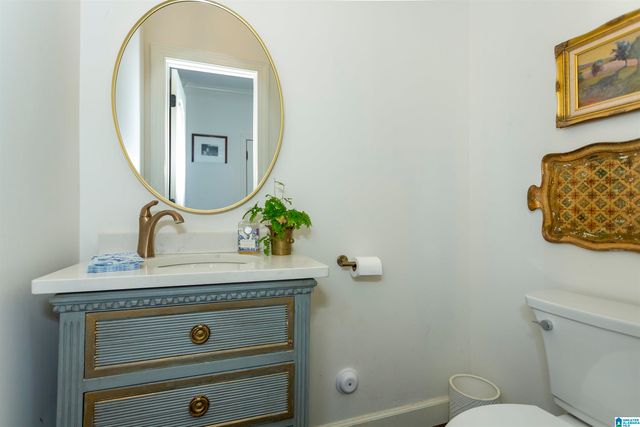 6035 BLUE BIRD LANE, Leeds, AL 35094