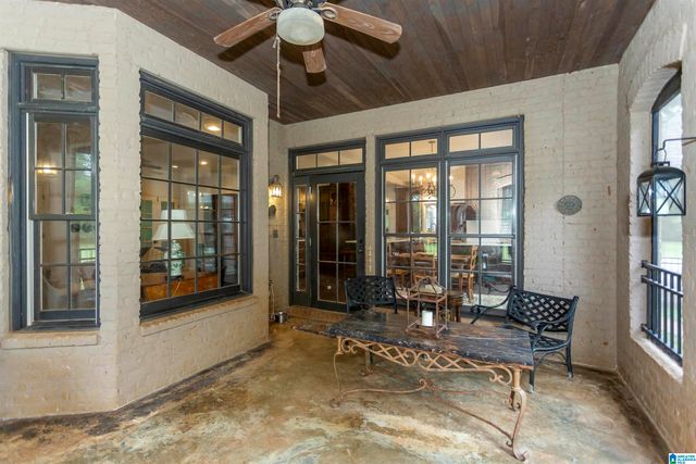 6035 BLUE BIRD LANE, Leeds, AL 35094
