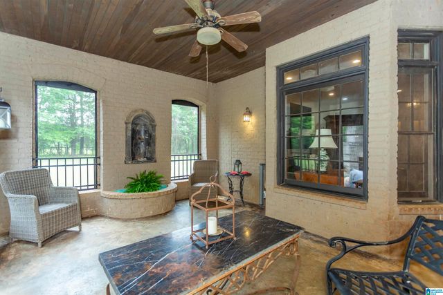 6035 BLUE BIRD LANE, Leeds, AL 35094