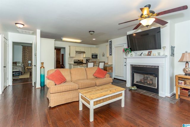 6035 BLUE BIRD LANE, Leeds, AL 35094