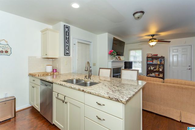 6035 BLUE BIRD LANE, Leeds, AL 35094