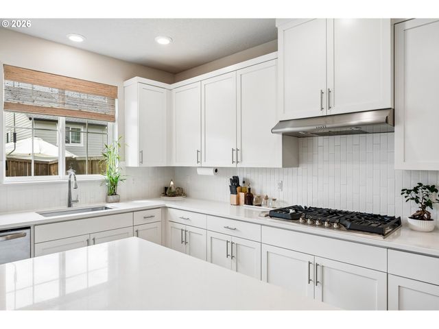12535 Sw LAPWING Ter, Beaverton, OR 97007