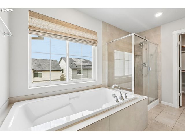 12535 Sw LAPWING Ter, Beaverton, OR 97007