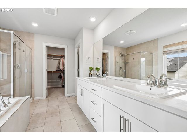 12535 Sw LAPWING Ter, Beaverton, OR 97007