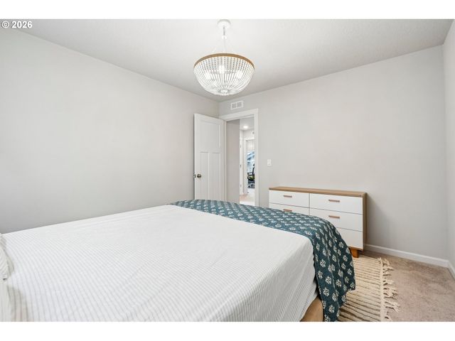 12535 Sw LAPWING Ter, Beaverton, OR 97007