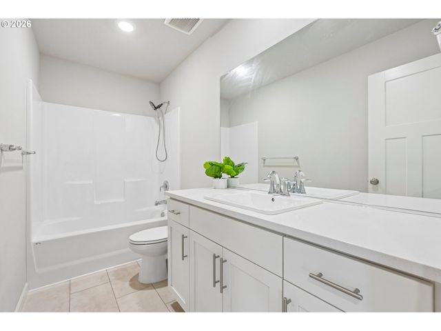 12535 Sw LAPWING Ter, Beaverton, OR 97007