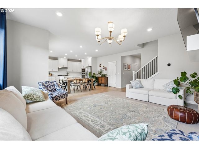 12535 Sw LAPWING Ter, Beaverton, OR 97007