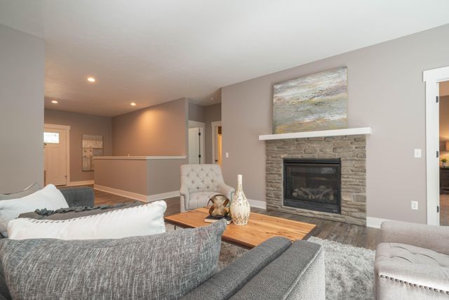 9421 Sassafras Trail 76, Portage City, MI 49002