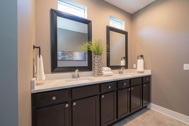 9421 Sassafras Trail 76, Portage City, MI 49002