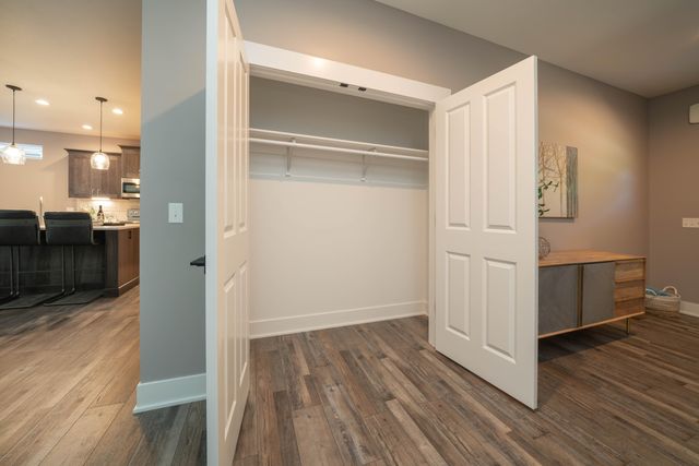 9421 Sassafras Trail 76, Portage City, MI 49002