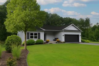 9421 Sassafras Trail 76, Portage City, MI 49002