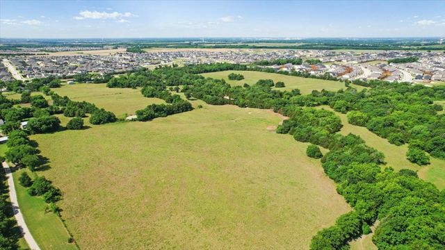 4196 County Road 1001, Mckinney, TX 75071
