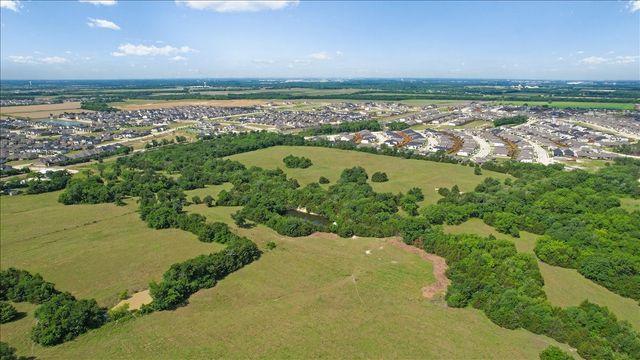 4196 County Road 1001, Mckinney, TX 75071