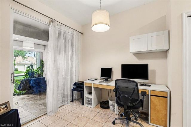 1935 Morning Sun LN F29, Naples, FL 34119