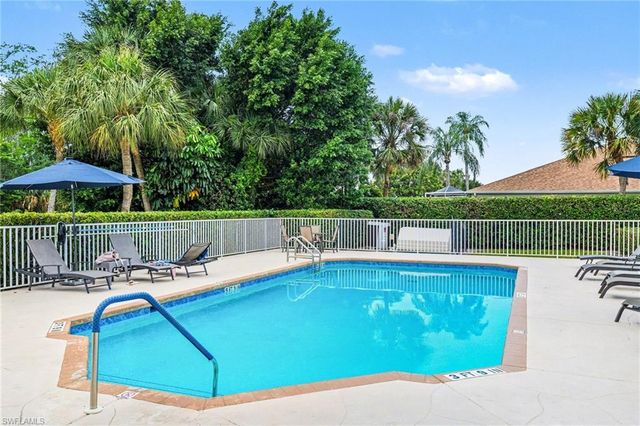 1935 Morning Sun LN F29, Naples, FL 34119