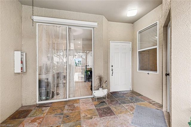 1935 Morning Sun LN F29, Naples, FL 34119
