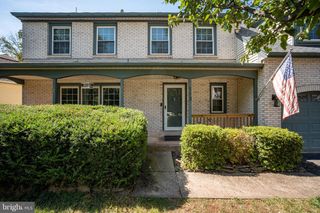113 CONNEMARA DR, Sterling, VA 20164