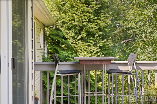 42 Gaston Mountain Road, Asheville, NC 28806