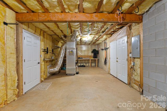 42 Gaston Mountain Road, Asheville, NC 28806