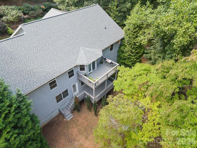 42 Gaston Mountain Road, Asheville, NC 28806