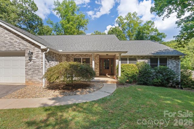 42 Gaston Mountain Road, Asheville, NC 28806