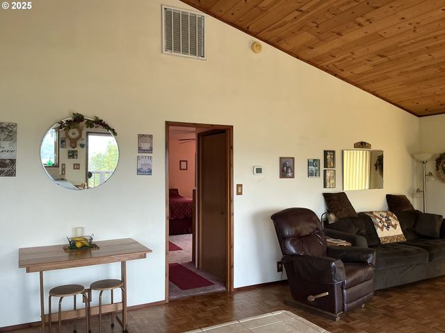 99608 S BANK CHETCO Rd, Brookings, OR 97415