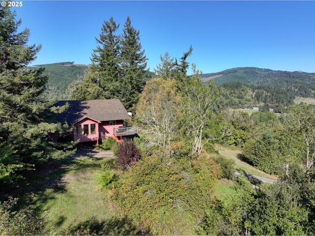 99608 S BANK CHETCO Rd, Brookings, OR 97415