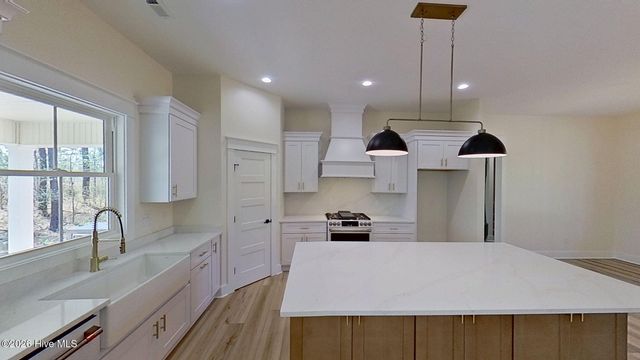 1001 Ecru Circle, New Bern, NC 28562