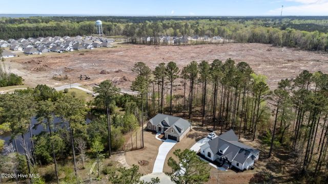 1001 Ecru Circle, New Bern, NC 28562