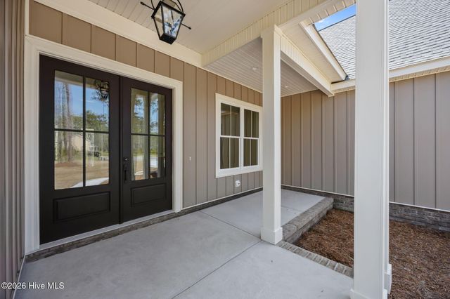 1001 Ecru Circle, New Bern, NC 28562