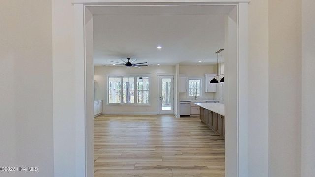 1001 Ecru Circle, New Bern, NC 28562